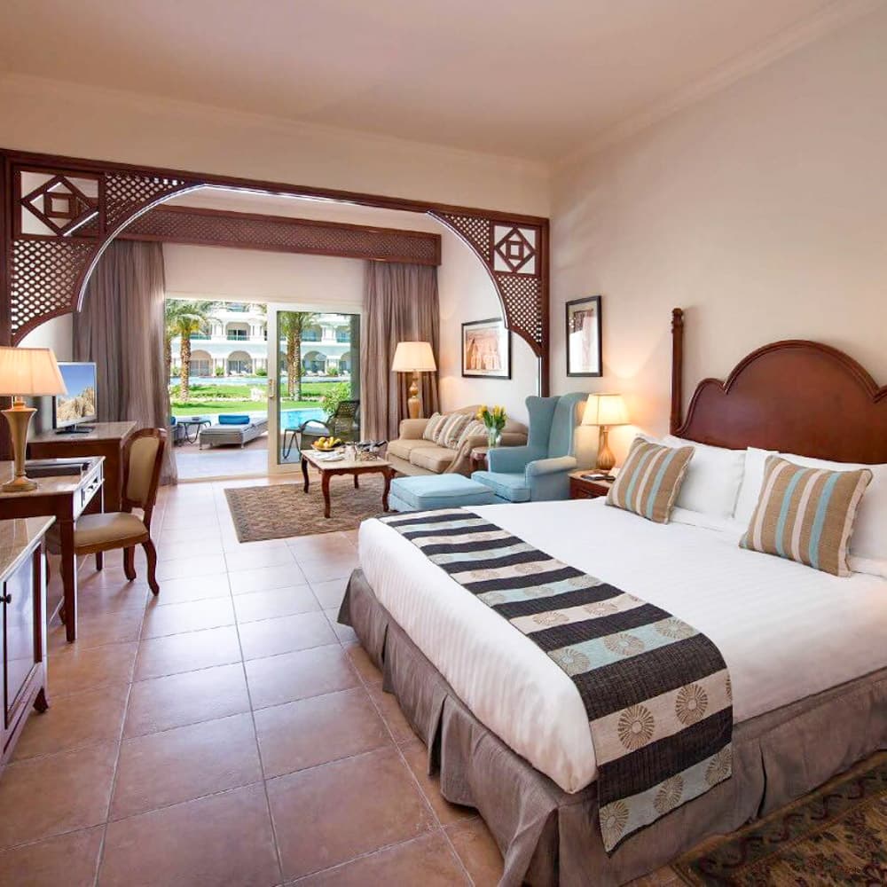 Baron Palace Sahl Hasheesh — 