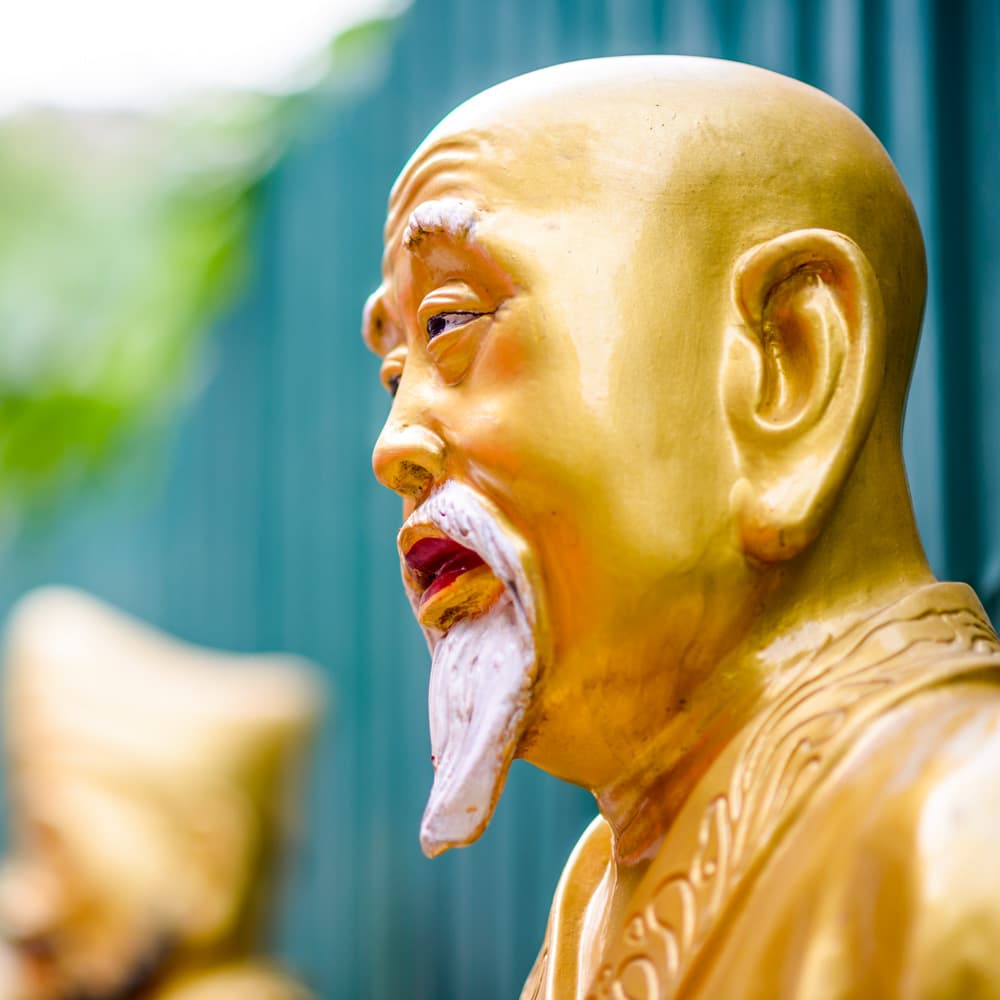 Ten Thousand Buddhas Monastery — 