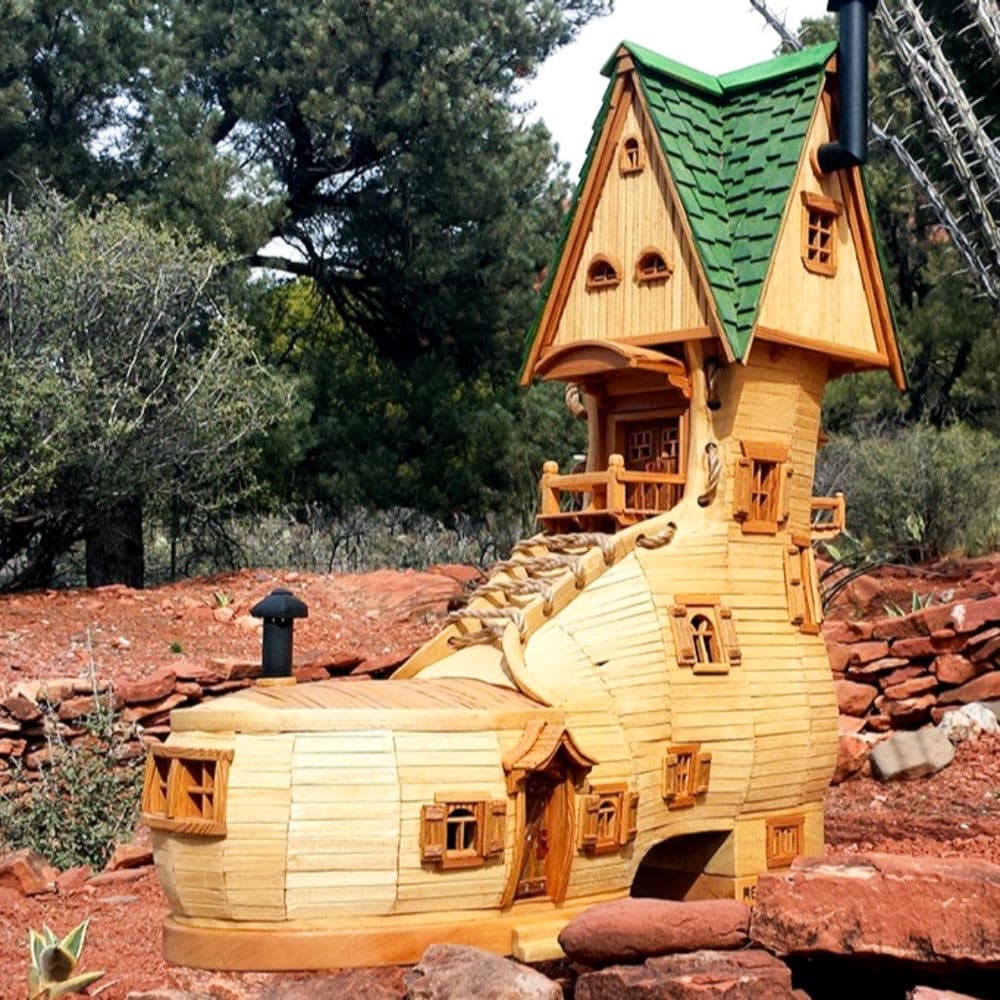 The Mini Time Machine Museum of Miniatures — 