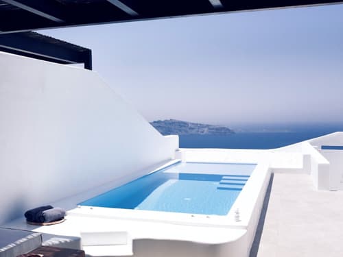 Pool Suite