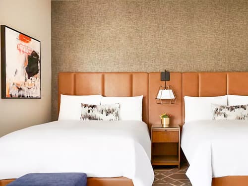 Fairmont 2 Queens