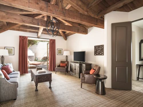 Arcadia Villa