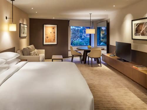 2 Twin Beds