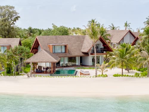 Two Bedroom Beach Retreat with Pool