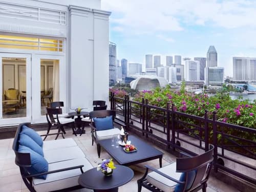 Fullerton Suite