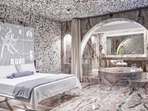 Sea View Suite