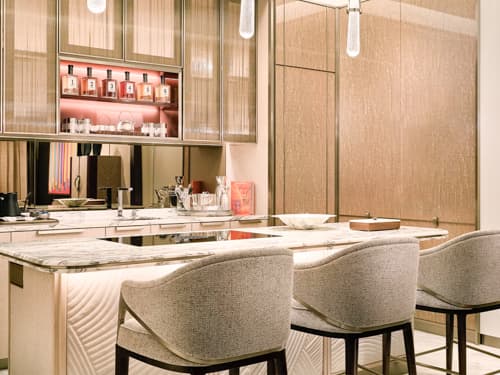 The Merlion Suite
