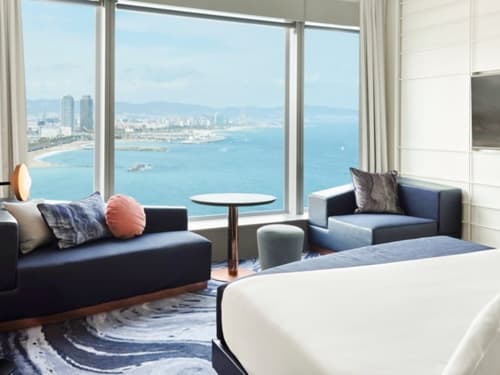 Fabulous Sky Room