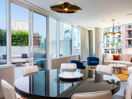 Luxe Level Vista Suite