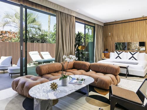 Premier Studio Suite with Jacuzzi