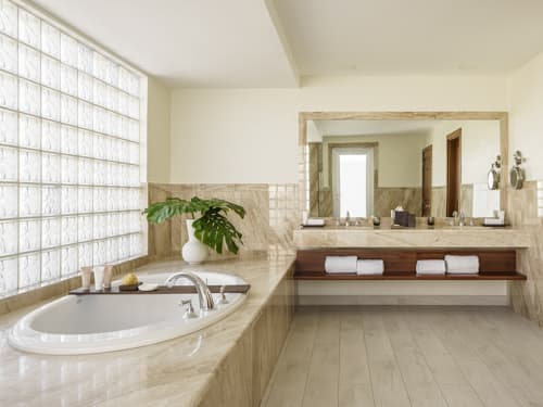 Beachfront One Bedroom Suite