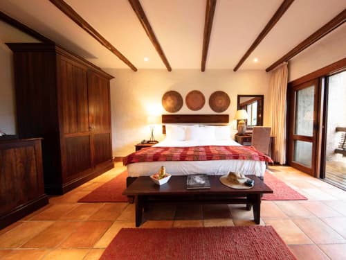 Courtyard Suites