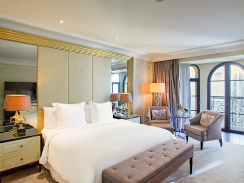 Superior Residential View Room