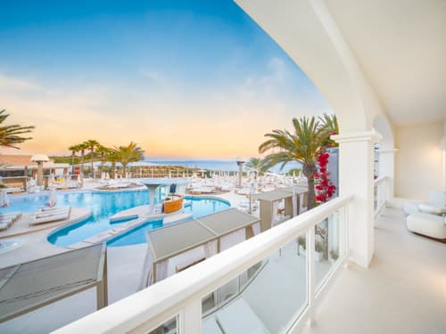 Epic Suite | Pool View