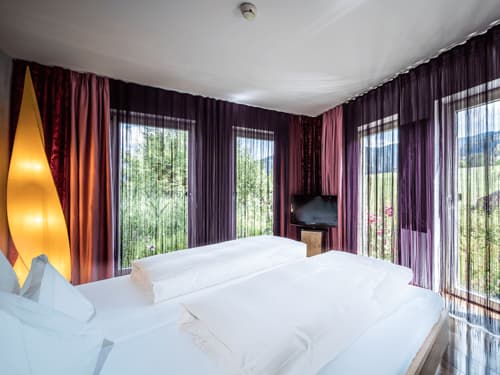 Silver Suite
