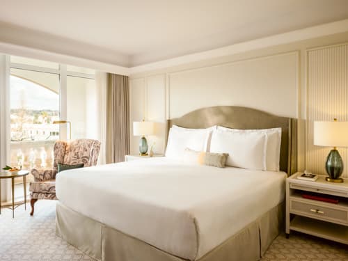 Grand Deluxe Room