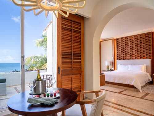 Master Suite Ocean Front King