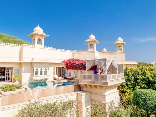 Luxury Suite with Private Pool
