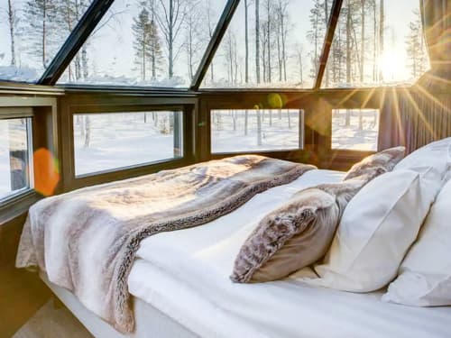 Aurora Cabin Family Glass Igloos