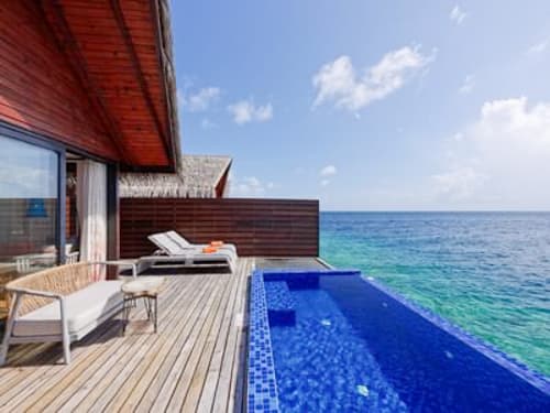 Reef Pool Water Villa