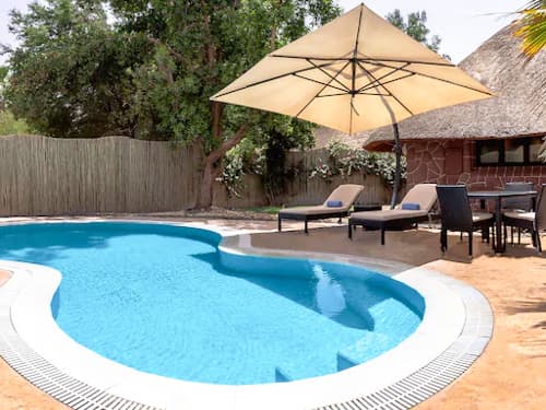 Bungalow with Private Pool and Garden