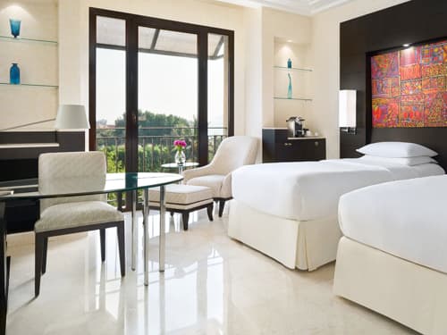 2 Twin Sea View