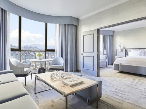 One-Bedroom Beverly Suite