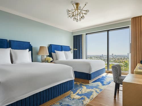 Deluxe Skyline Double Queen Rooms