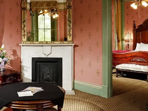 Governor’s Suite