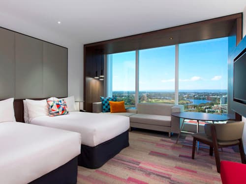 Aloft Twin/Twin Guest Room