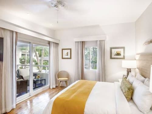 Ocean Front Split Level Room