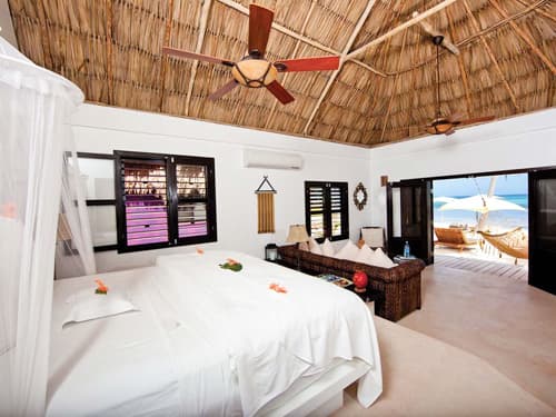 Seafront Luxury Suite