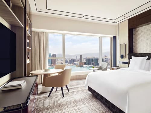 Deluxe Harbour-View Room