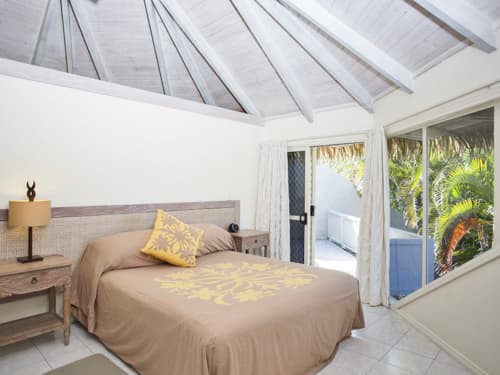 Standard Pool Villa
