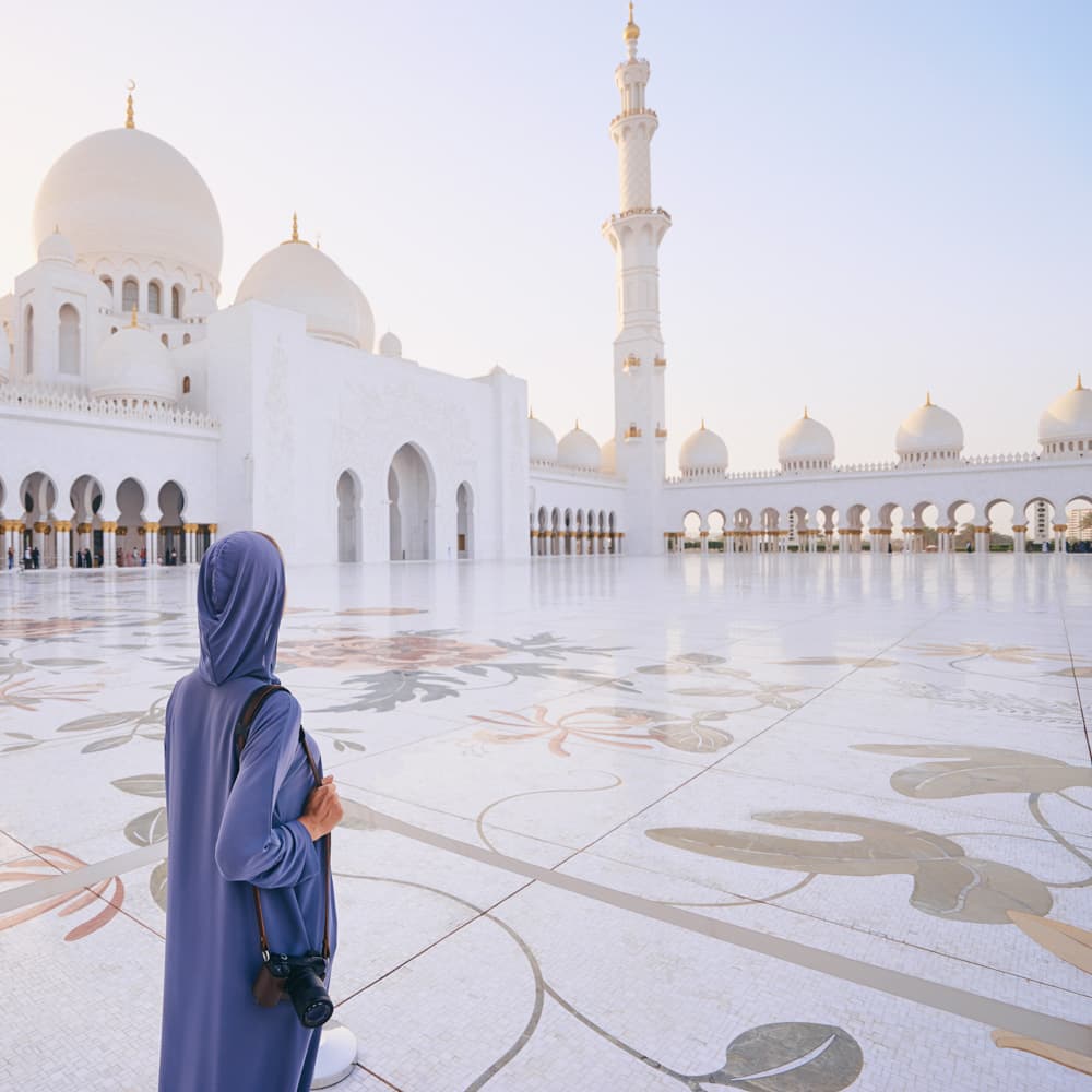Abu Dhabi travel guide