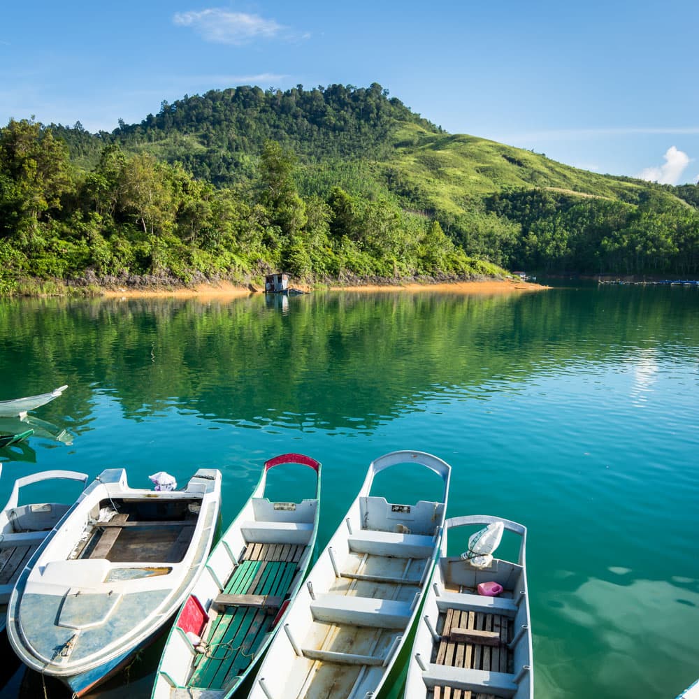 Batang Ai Lake — Sarawak, Malaysia, Asia