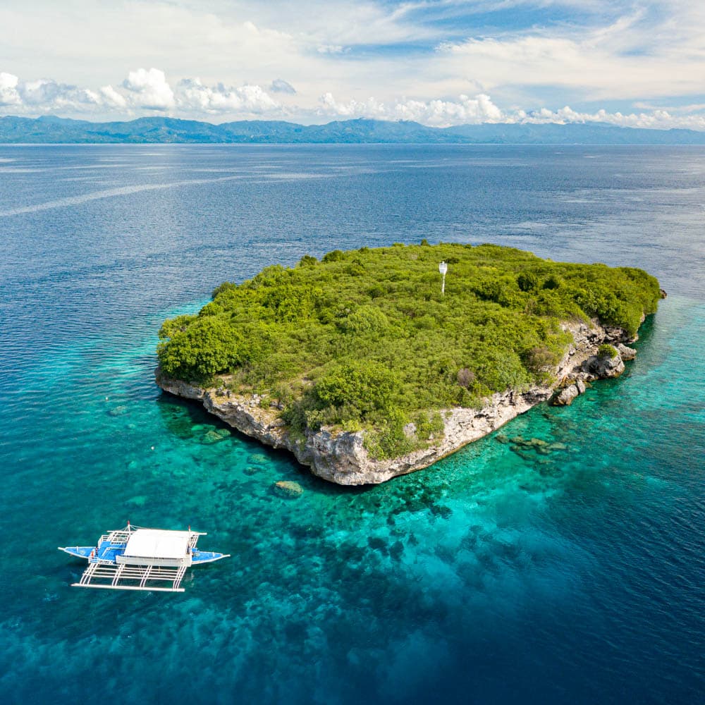 Pescador Island — Philippines, Asia