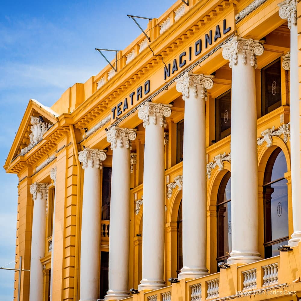 Teatro Nacional — El Salvador, Central America
