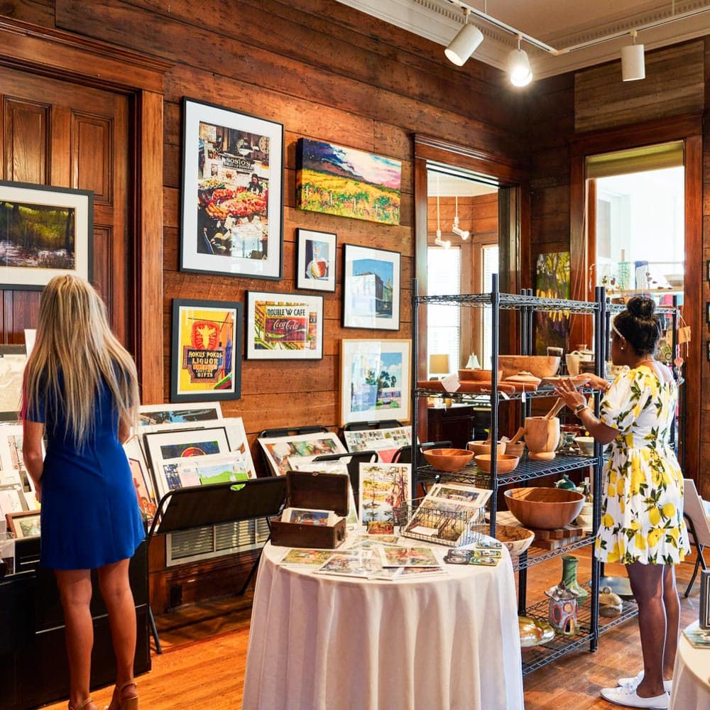 River Oaks Square Arts Center — Louisiana, United States, North America